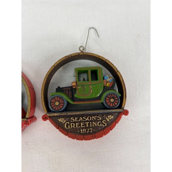 Hallmark Nostalgia Christmas 1975 Season's Greetings 1977 Train Car Lot - Picture 3 of 7